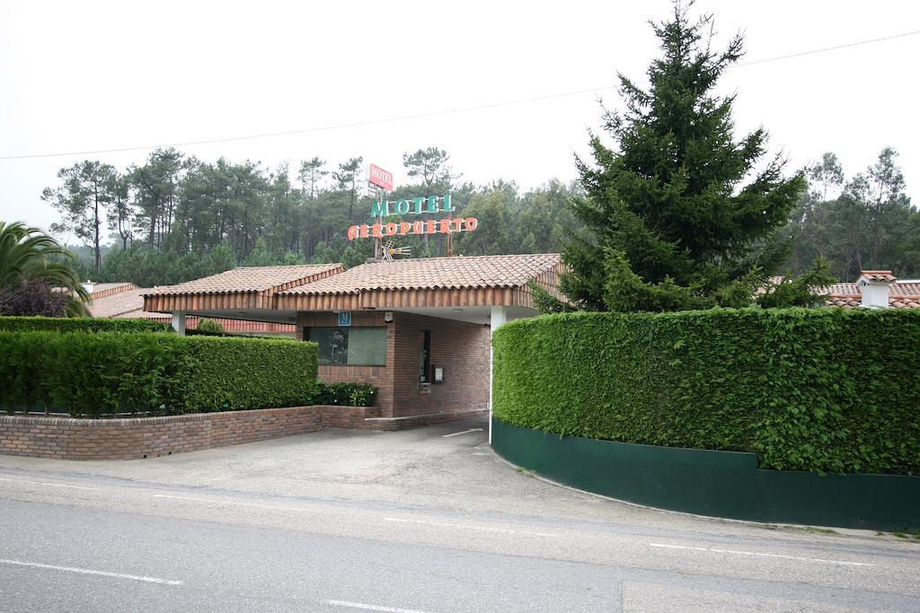 Motel Aeropuerto Vigo Exteriör bild
